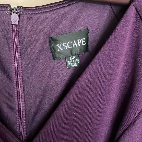 LEXI LONG SLEEVE SCUBA RUCHED SIDE DRESS Gown Plum - Picture 4 of 5